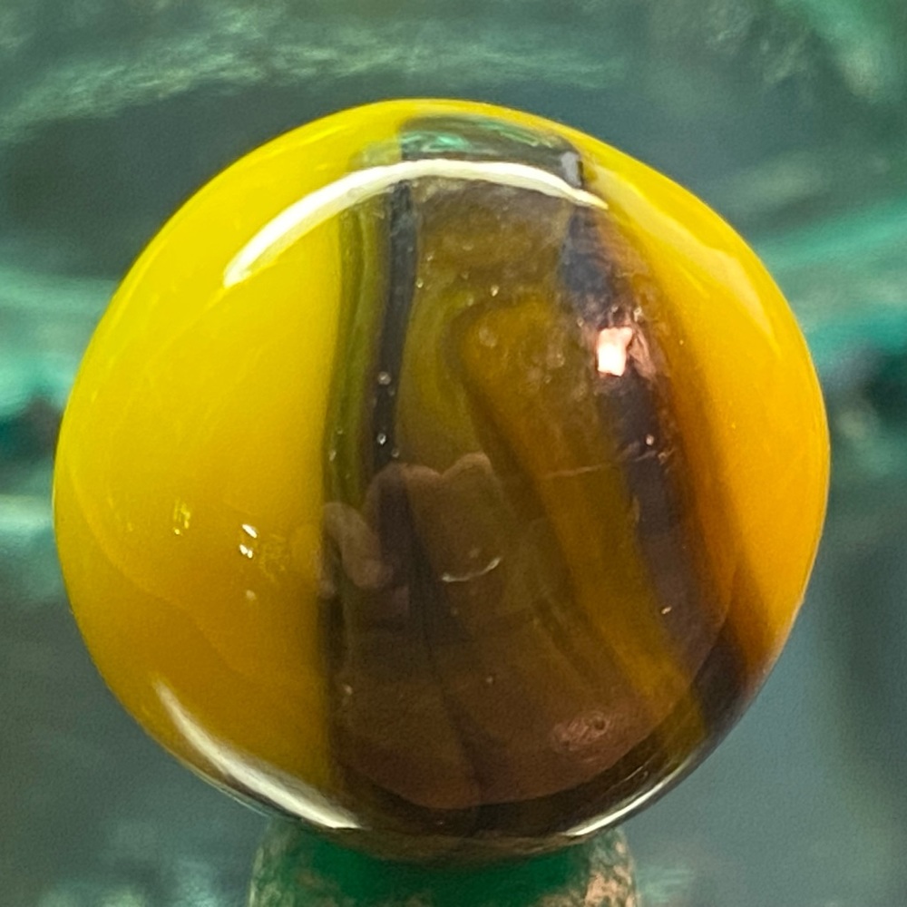 Bumblebee Jabo collectible marble - Picture 4 of 10